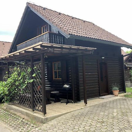 Holiday Cottage Krishtan Podcetrtek Esterno foto